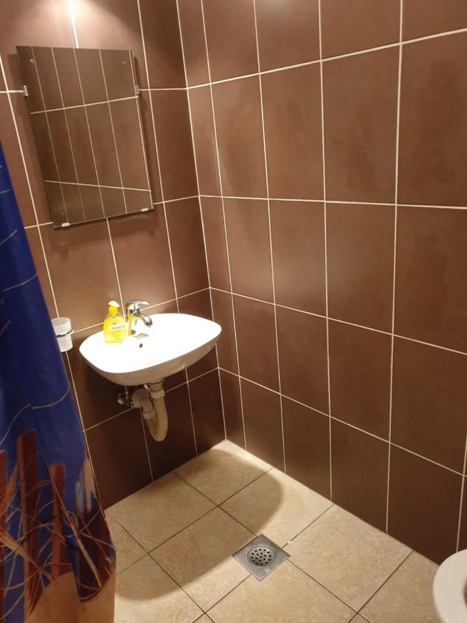 Hotel Damir Emir Tuzla Esterno foto